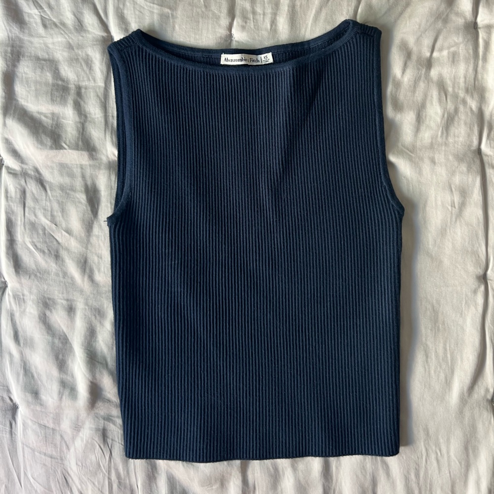 Abercrombie & Fitch Navy Ottoman Slash Top XS